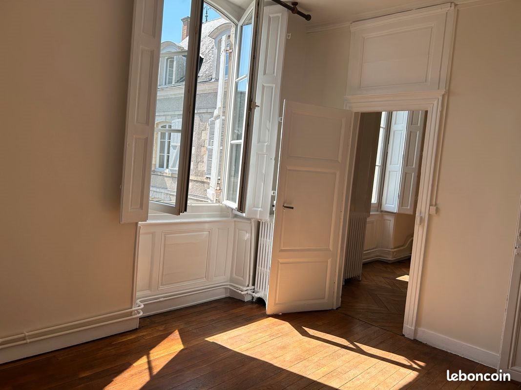 Appartement à louer, 45m², Saint-Pryvé-Saint-Mesmin