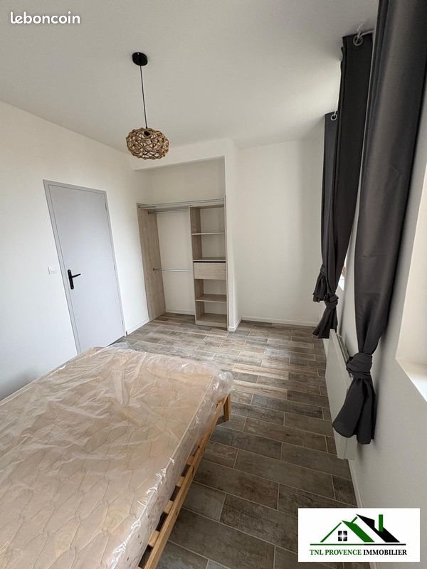 Appartement à louer, 35m², Marseille 13ème