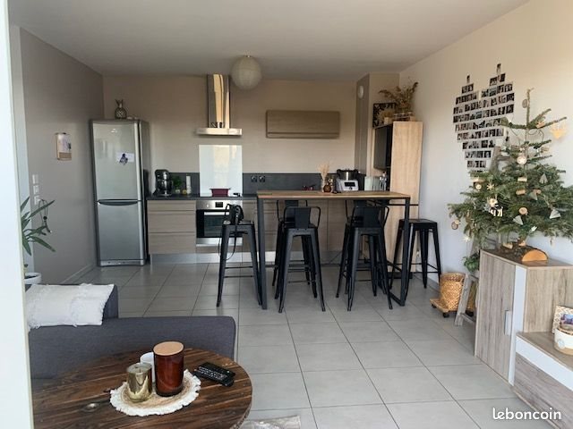 Appartement à louer, 62m², Groisy