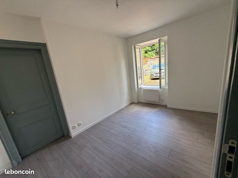 Appartement à louer, 25m², Cheny