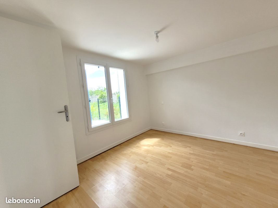 Appartement à louer, 61m², Angoulins