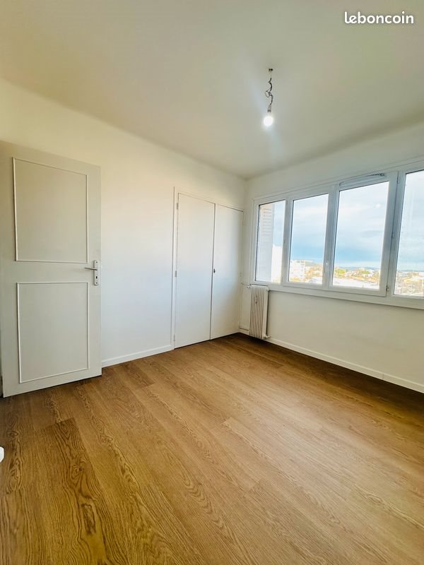 Appartement à louer, 54m², Toulon