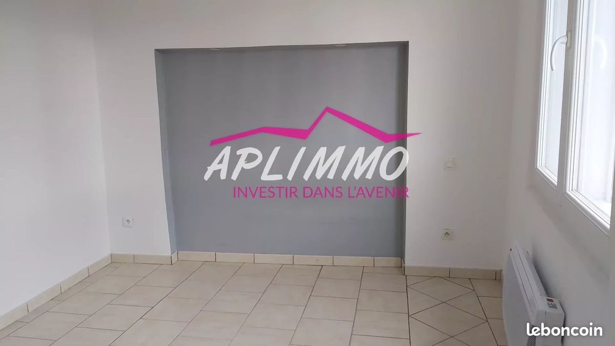 Appartement à louer, 35m², Rochemaure