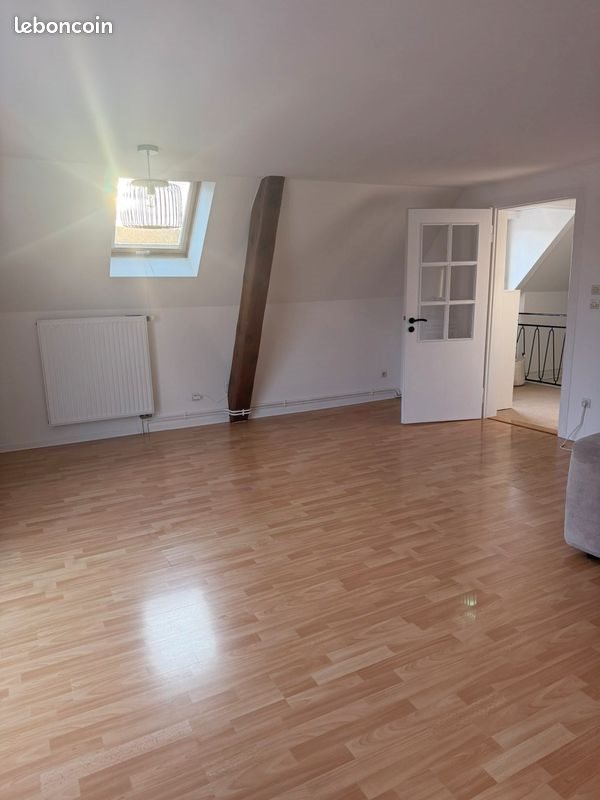 Appartement à louer, 80m², Hochstatt