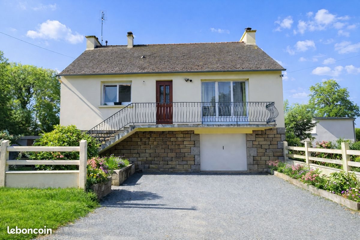 Maison à vendre, 105m², Bains-sur-Oust