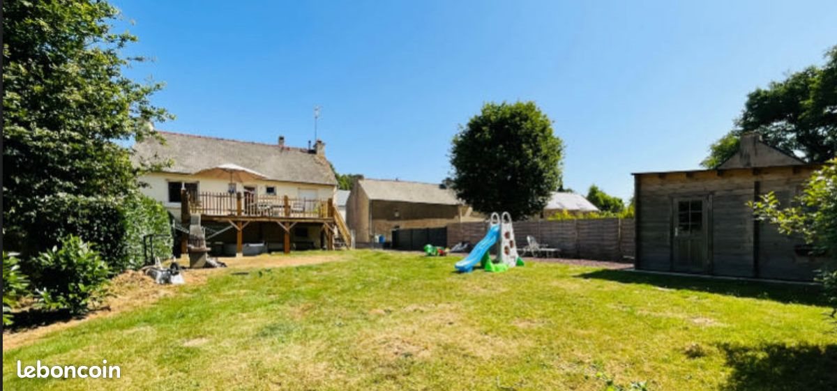 Maison à vendre, 105m², Bains-sur-Oust