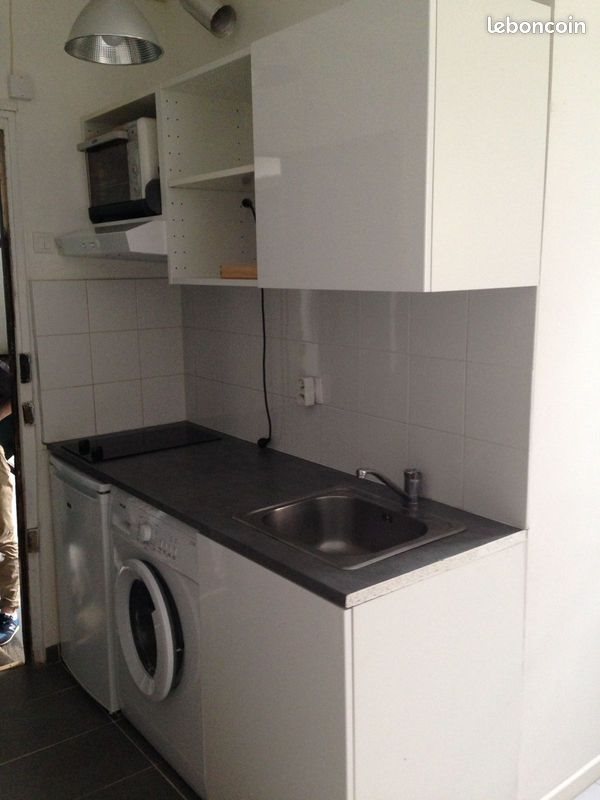 Appartement à louer, 21m², Paris 18ème