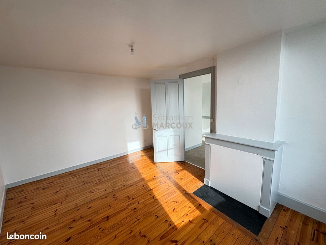 Appartement à louer, 48m², Saint-Germain-Laval