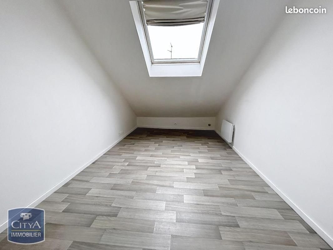 Appartement à louer, 30m², Hautmont