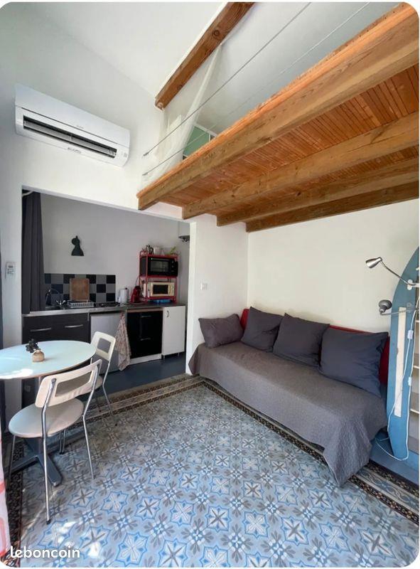 Appartement à louer, 17m², Marseille 5ème