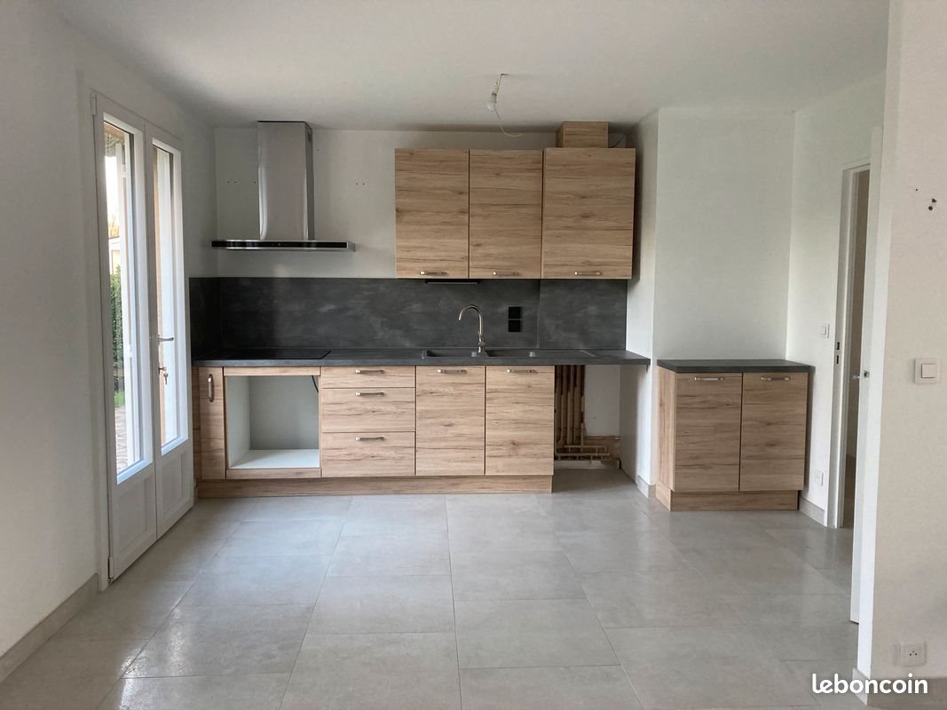 Maison à louer, 96m², Châteauroux