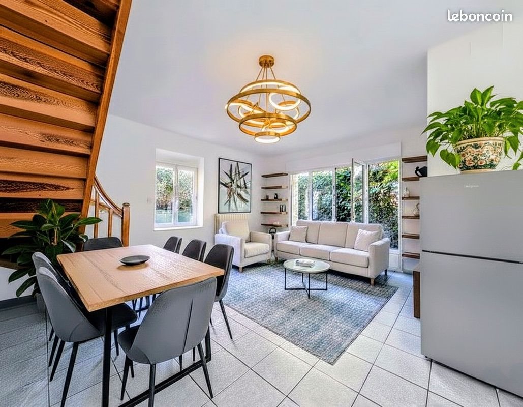 Maison à louer, 61m², Saint-Just-Saint-Rambert
