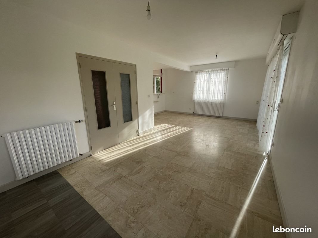 Maison à louer, 117m², Montauban-de-Bretagne