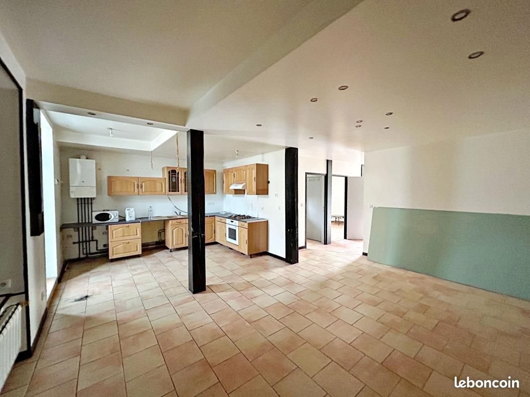 Appartement à vendre, 64m², Pouilly-sous-Charlieu