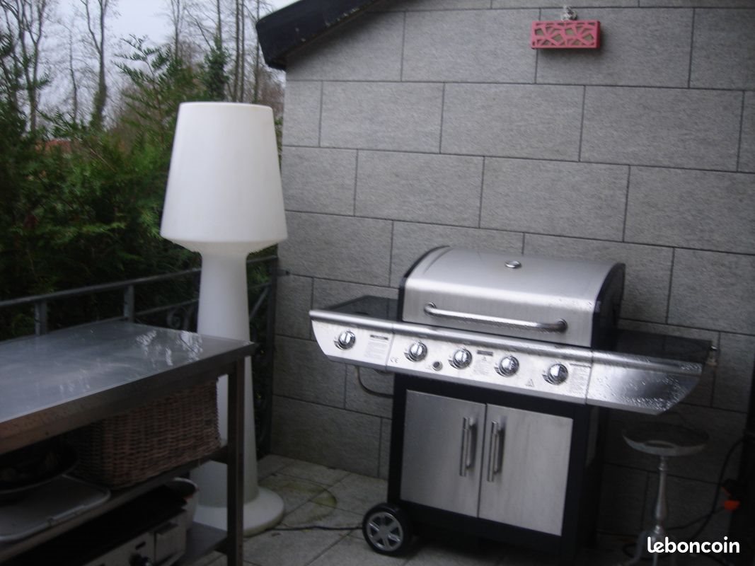 Maison à louer, 225m², Saint-Julien-lès-Metz