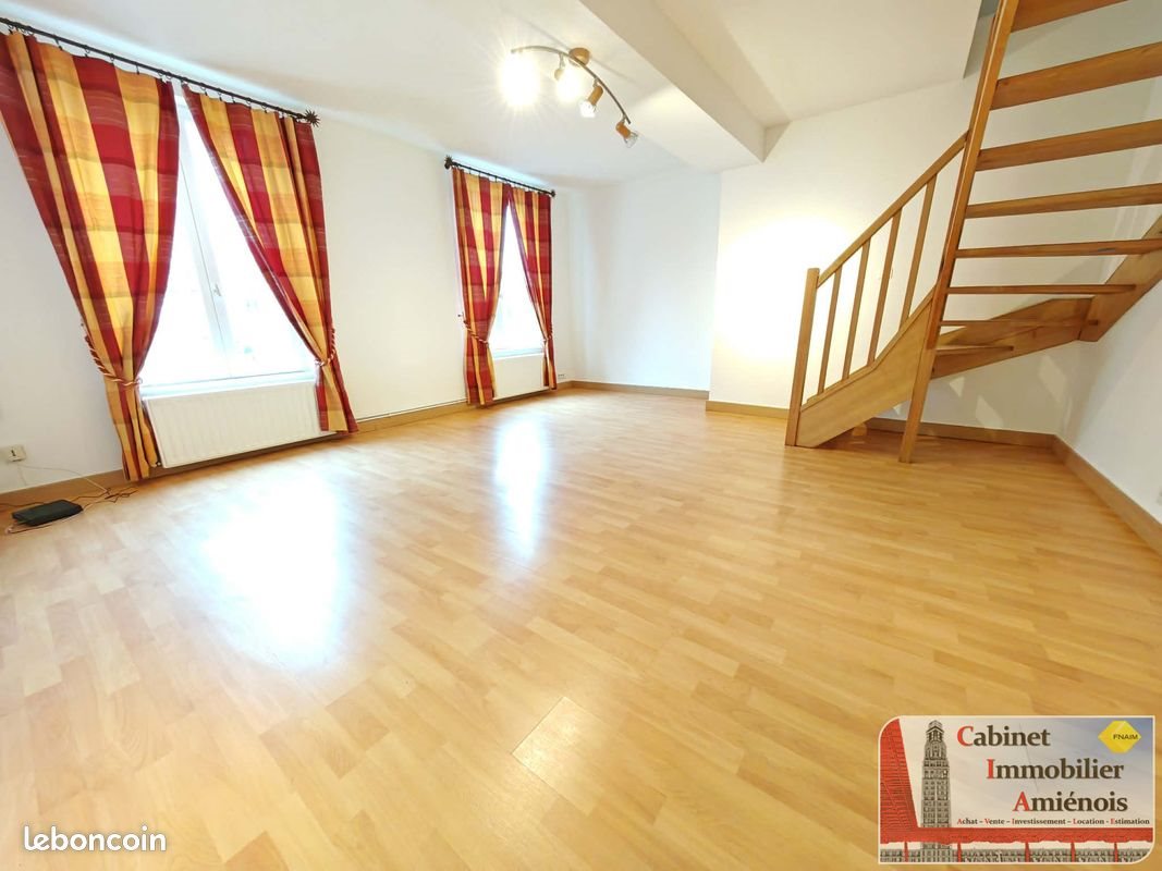 Appartement à louer, 76m², Doullens