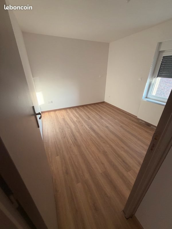 Maison à louer, 95m², Villereau