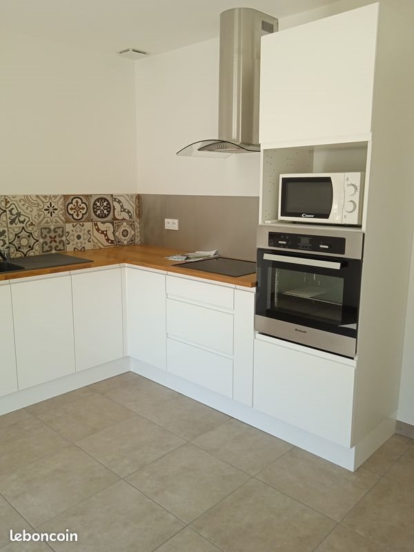 Maison à louer, 80m², La Garnache