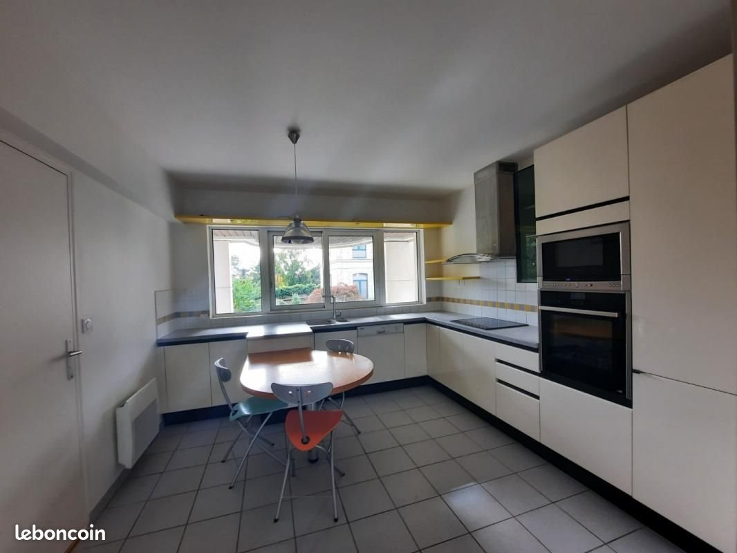 Appartement à louer, 132m², Rennes