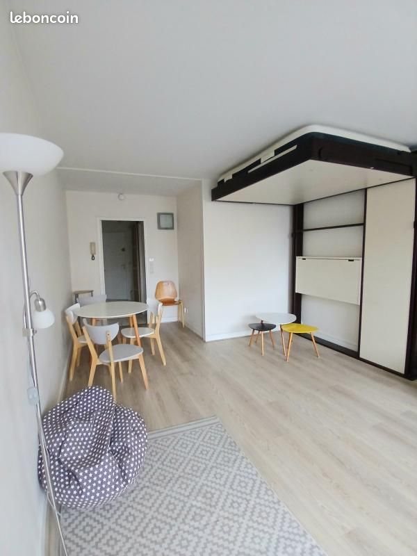 Appartement à louer, 29m², Paris 20ème
