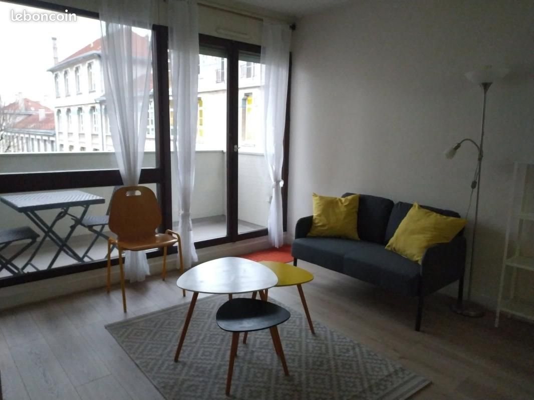 Appartement à louer, 29m², Paris 20ème