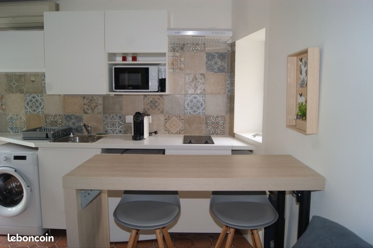 Appartement à louer, 23m², Le Luc