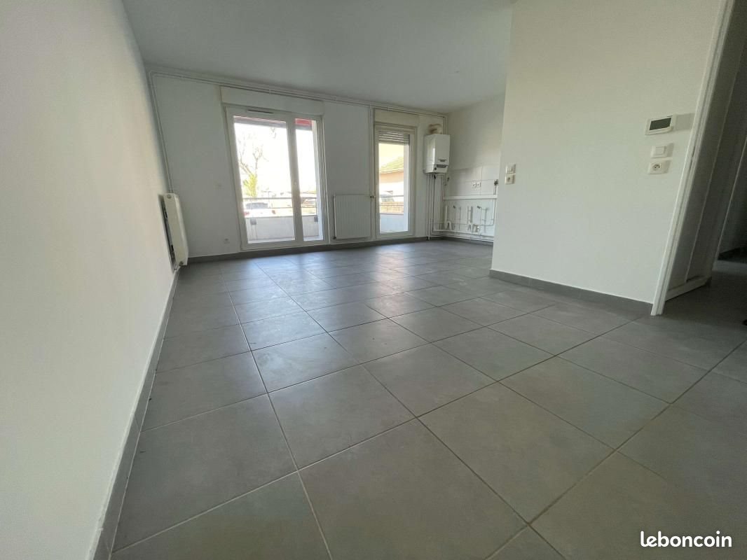 Appartement à louer, 47m², Talange