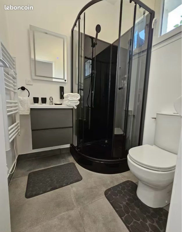 Appartement à louer, 18m², Paris 19ème