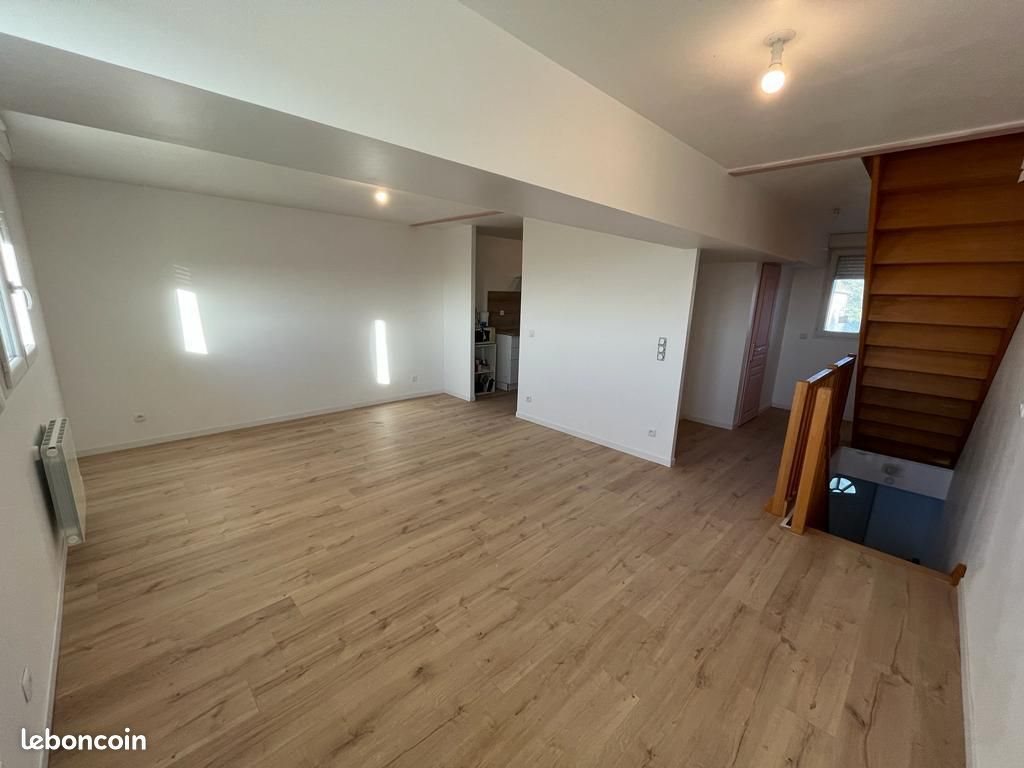 Maison à louer, 90m², Nemours