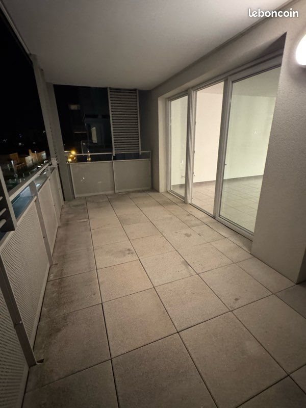 Appartement à louer, 71m², Saint-Genis-Pouilly