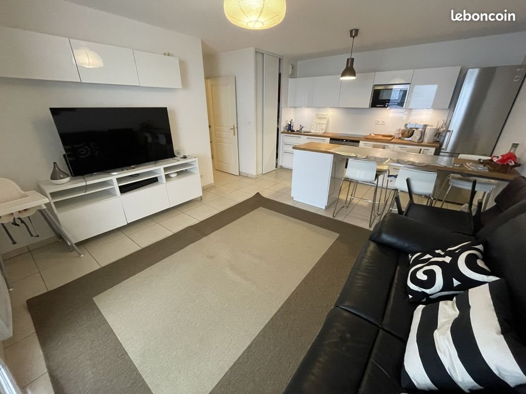 Appartement à louer, 60m², Toulon