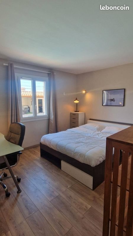 Maison à louer, 156m², Sénas