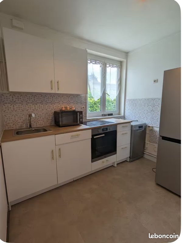 Maison à louer, 70m², Tours