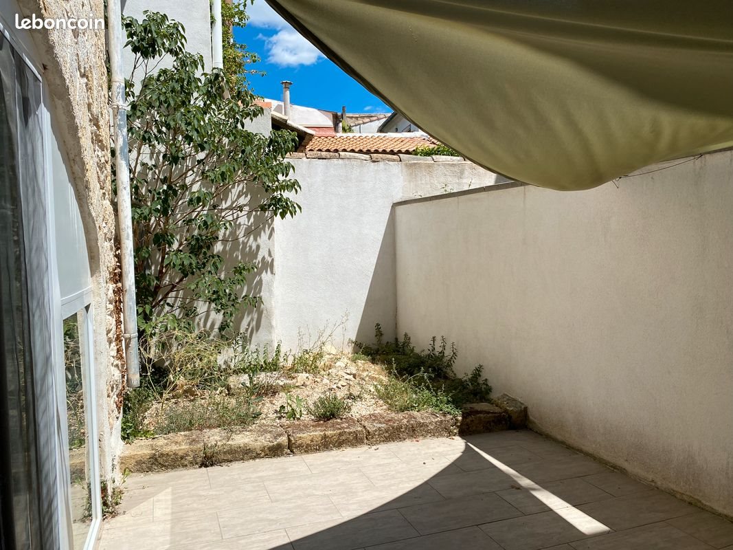 Maison à louer, 59m², Vergèze