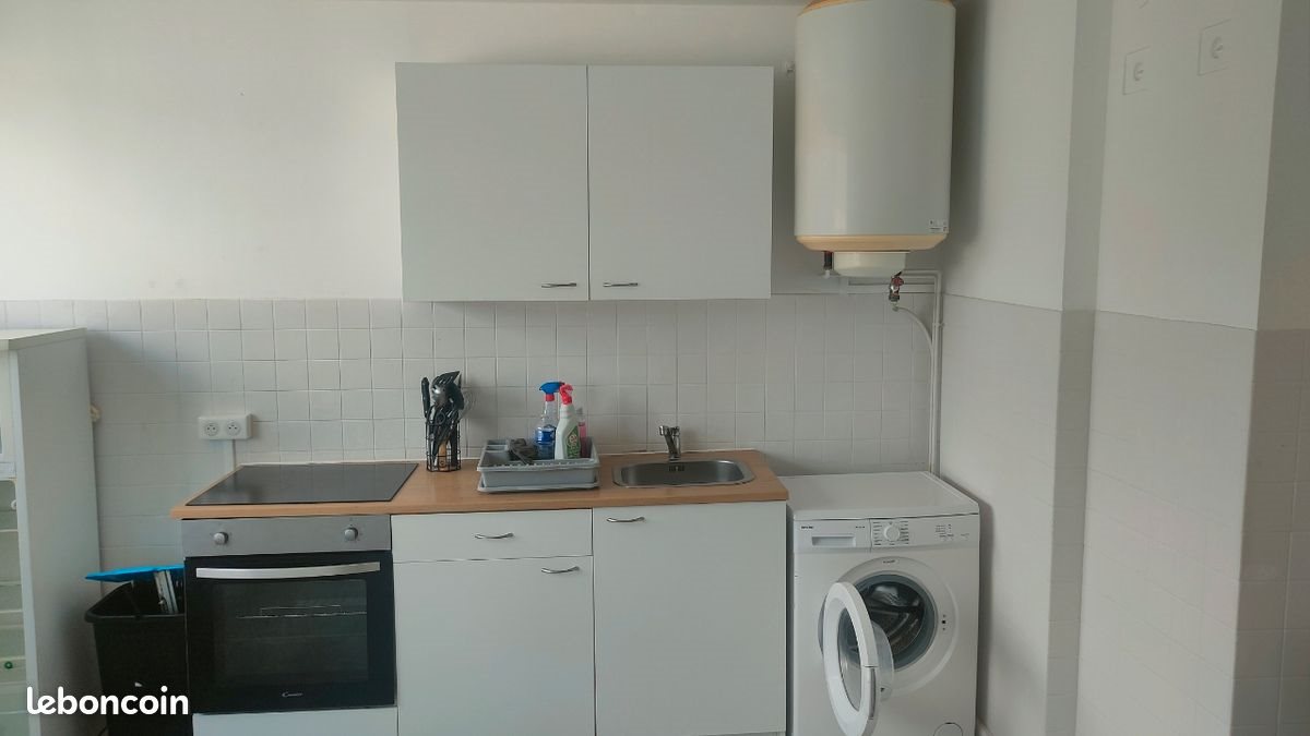 Appartement à louer, 35m², Marseille 9ème