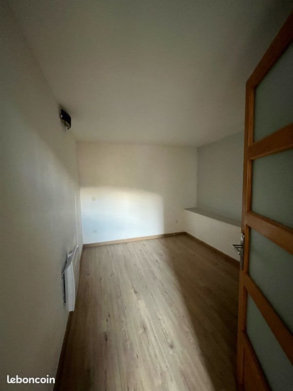 Appartement à louer, 36m², Lodève