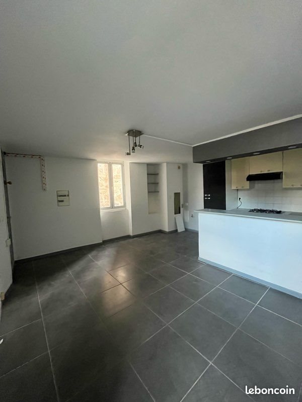 Appartement à louer, 36m², Lodève