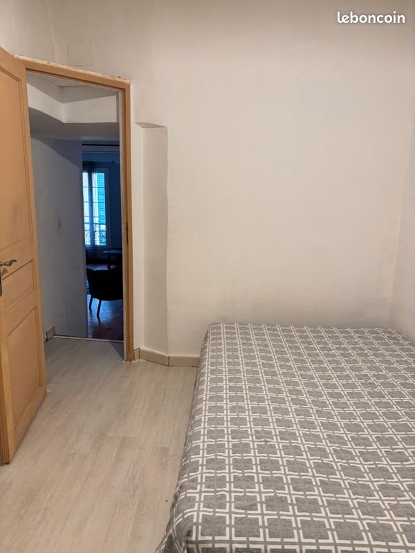 Appartement à louer, 45m², Saint-Maximin-la-Sainte-Baume