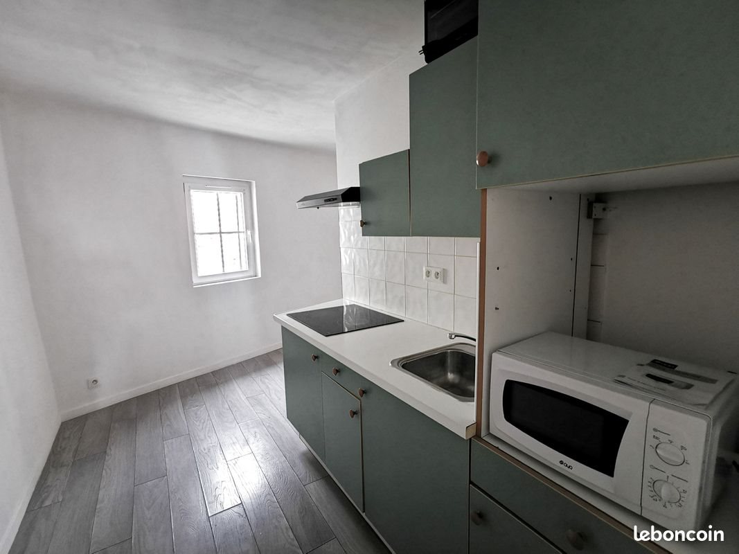 Appartement à louer, 30m², Cuers
