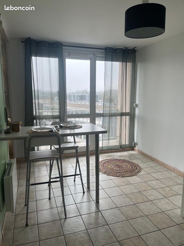 Appartement à louer, 22m², Tours