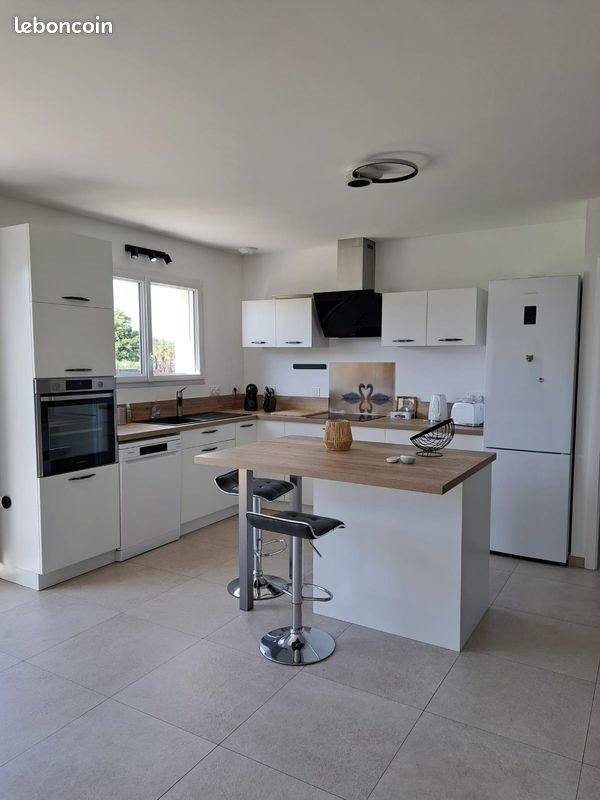 Maison à louer, 89m², Nesmy