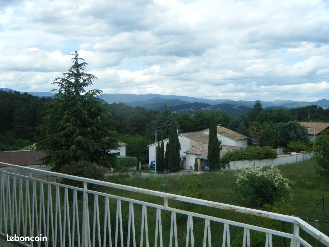 Appartement à louer, 62m², Aubenas