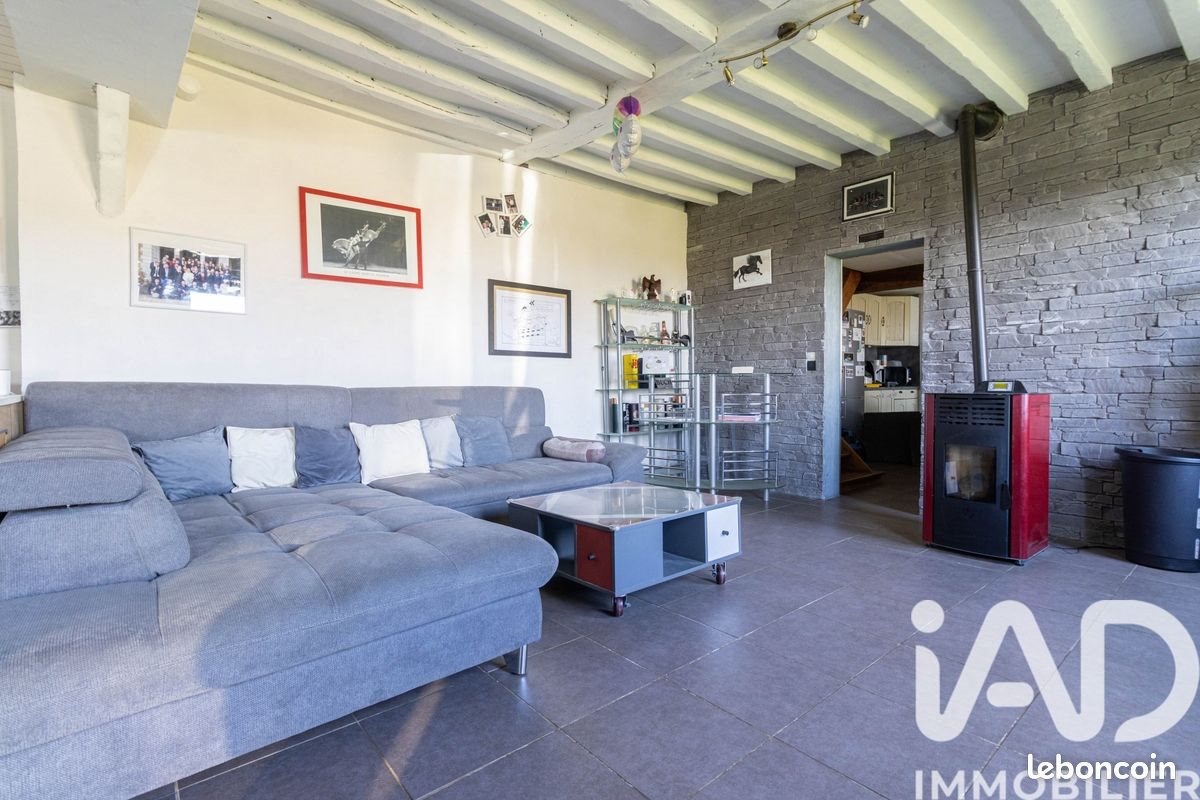 Maison à louer, 102m², Mousseaux-Neuville