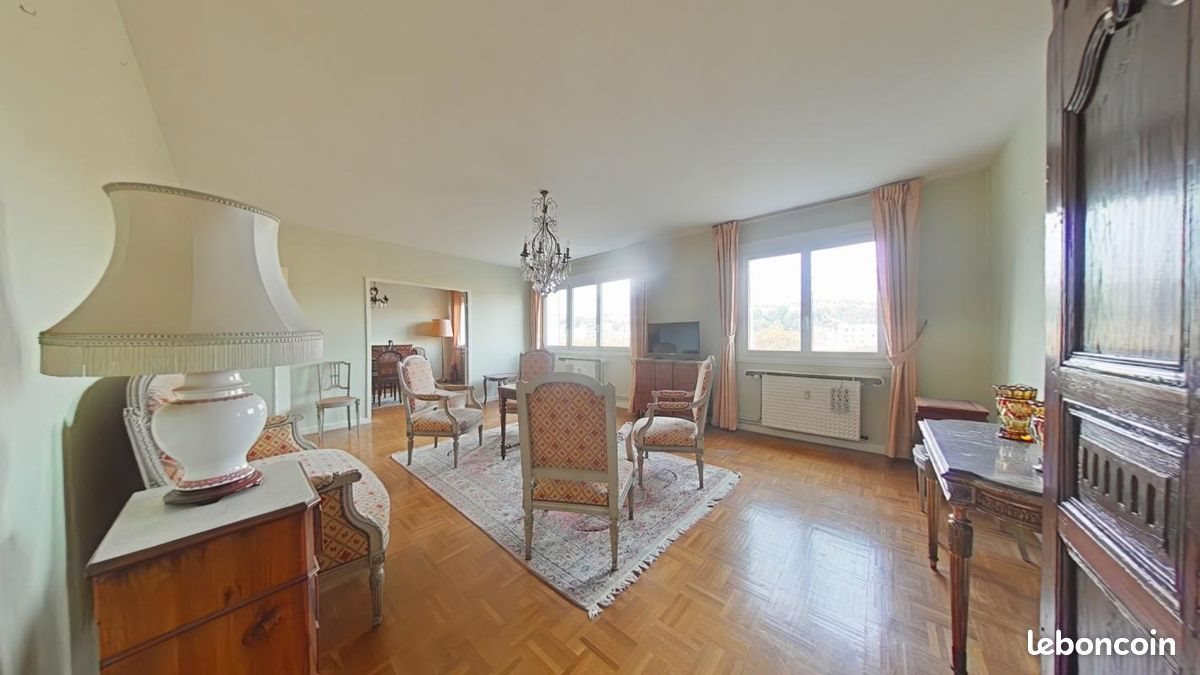 Appartement à louer, 113m², Saint-Etienne