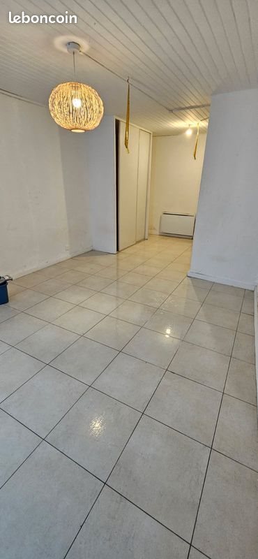 Appartement à louer, 26m², Gignac