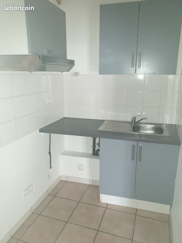 Appartement à louer, 55m², Jonquières-Saint-Vincent