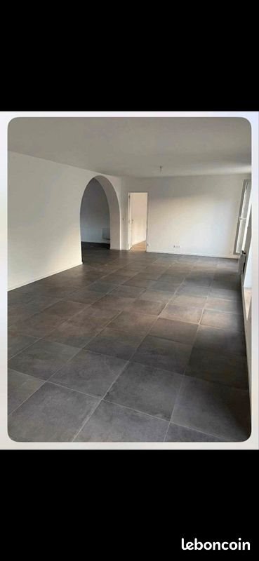 Appartement à louer, 115m², Longuyon