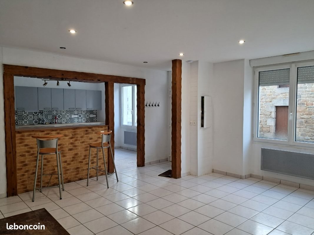 Maison à louer, 120m², Berné