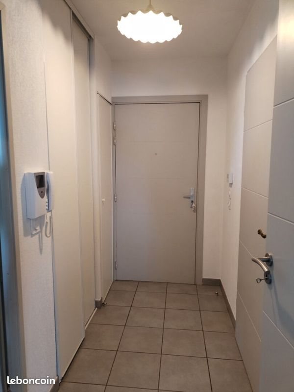 Appartement à louer, 41m², Bassens