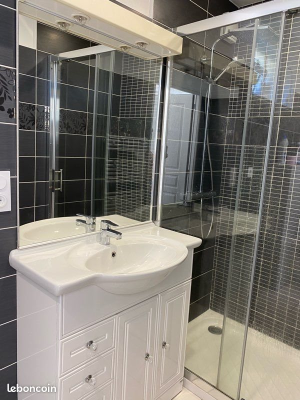 Maison à louer, 61m², Ploumagoar